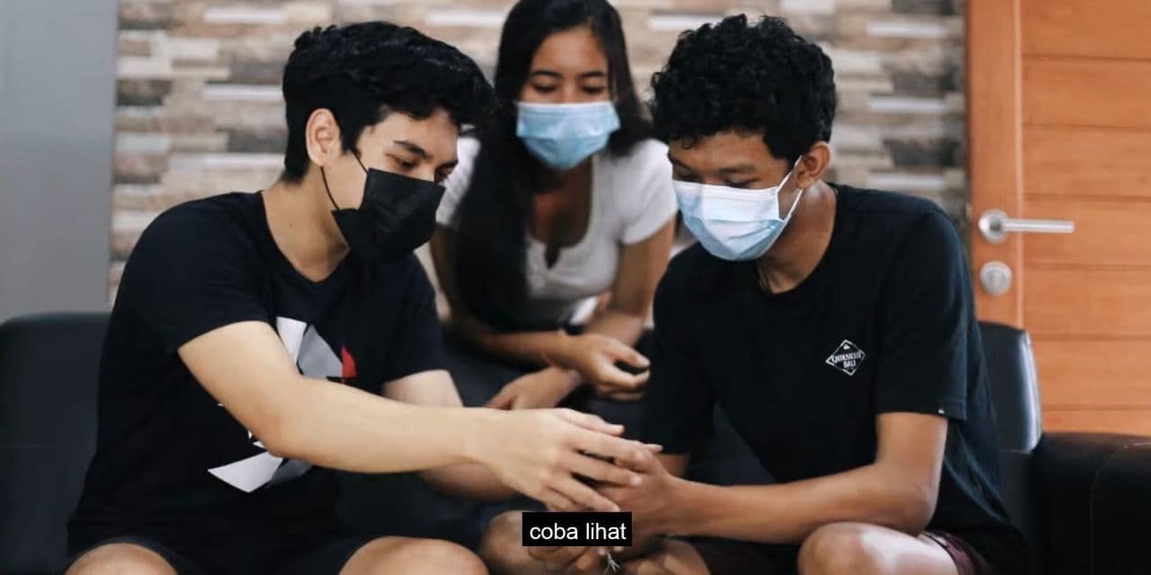 SMA NEGERI 1 KUTA SELATAN RAIH JUARA FAVORIT DALAM LOMBA IKLAN LAYANAN MASYARAKAT